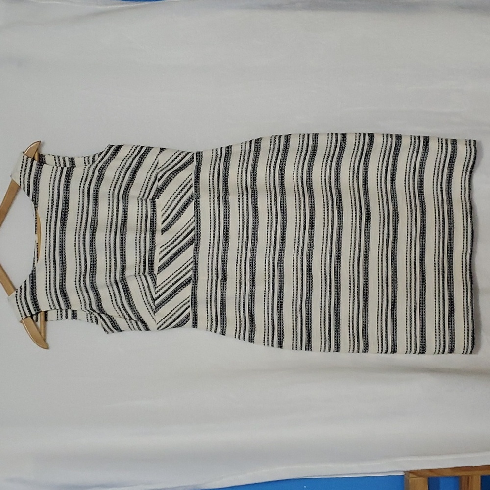 Santorelli Luna Sheath Dress Size 6